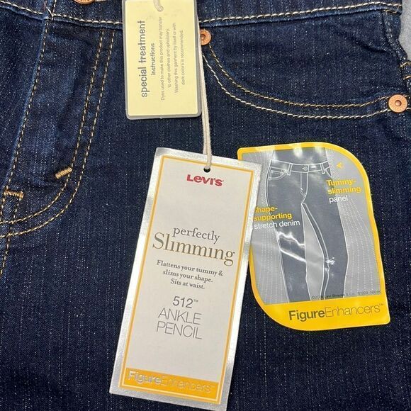 Levi Strauss Women’s Blue Perfectly Slimming 512 Ankle Pencil Size 6 Medium - Picture 4 of 11
